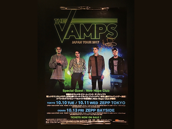 THE VAMPSサイン入りポスターをプレゼント！